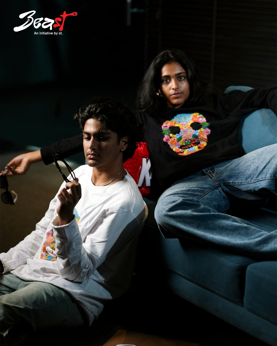 Skull - White Sweatshirt